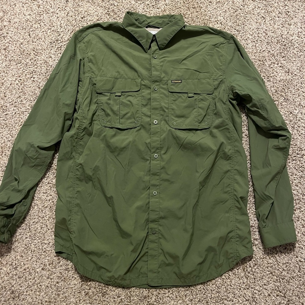 Columbia Titanium Button Down Shirt. Size 2XLT